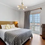 Pipo People House - * Obidos
