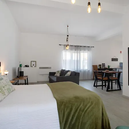 Pipo People House - Semesterbostad