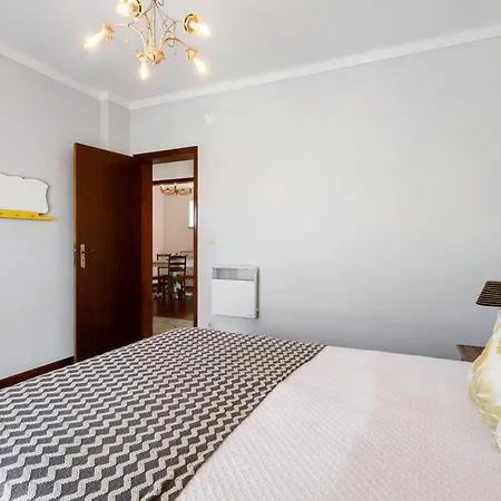 Pipo People House - * Óbidos