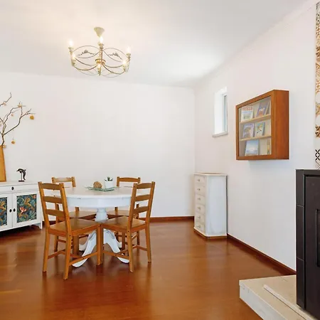 Σπίτι διακοπών Pipo People House - Όμπιδος