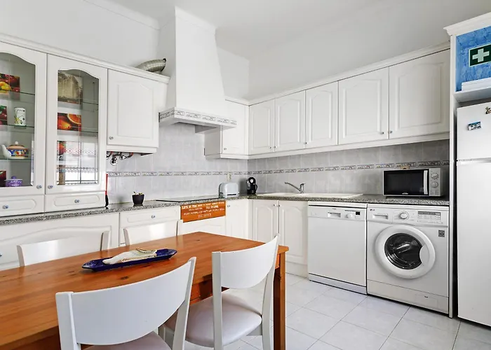 Pipo People House - Óbidos